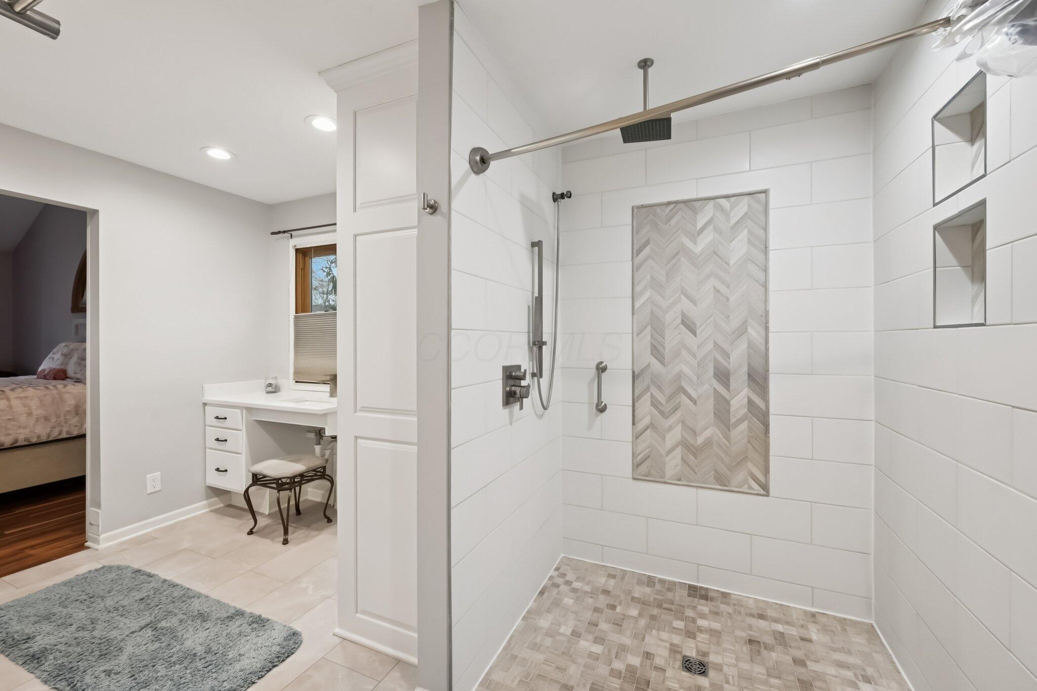 8245 Markhaven Court