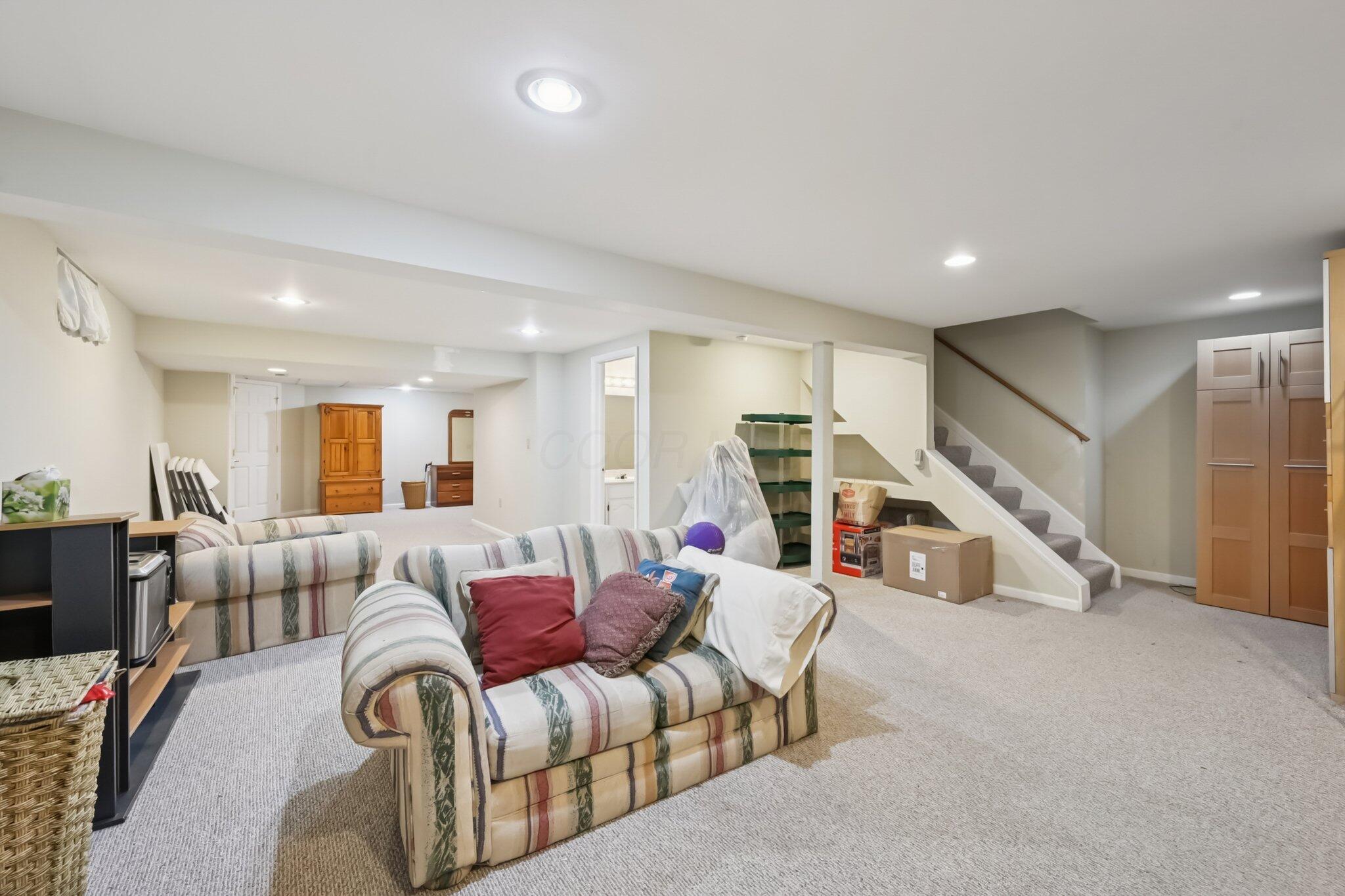 8245 Markhaven Court