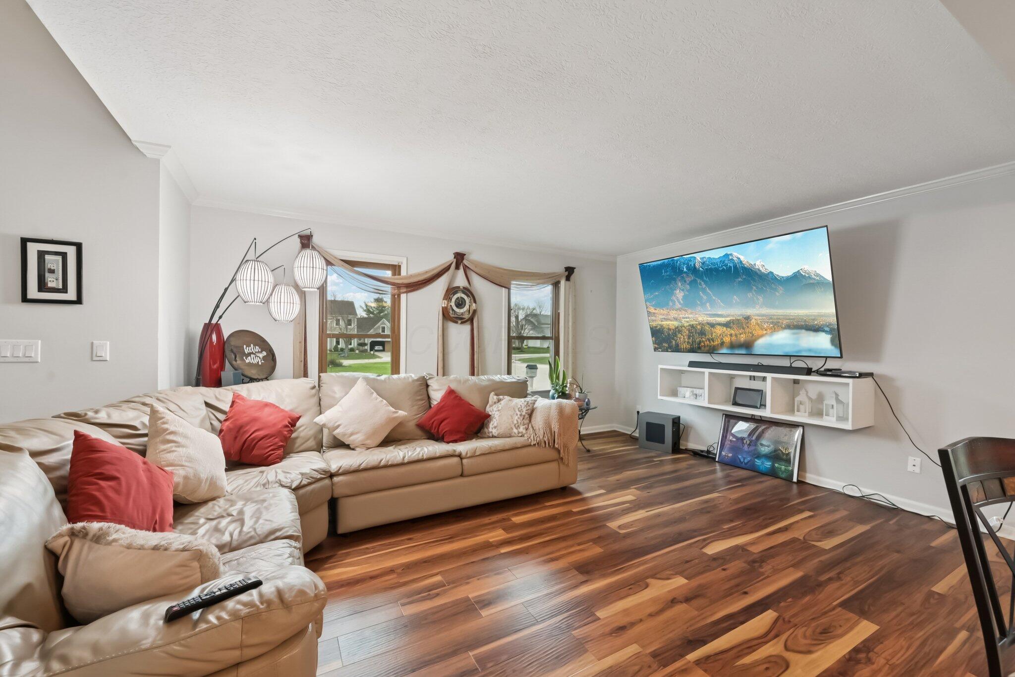 8245 Markhaven Court