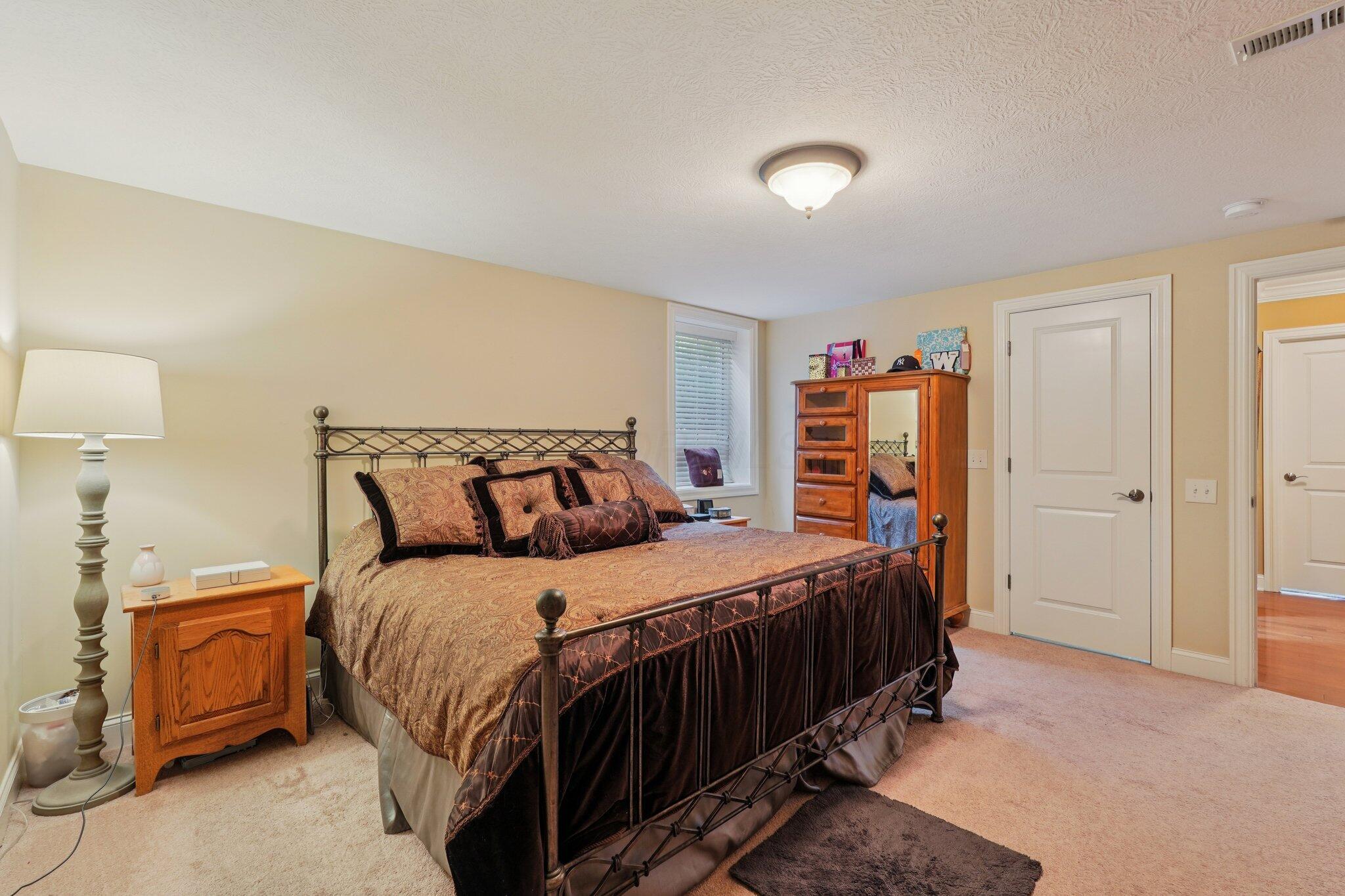 3848 Stonewater Drive