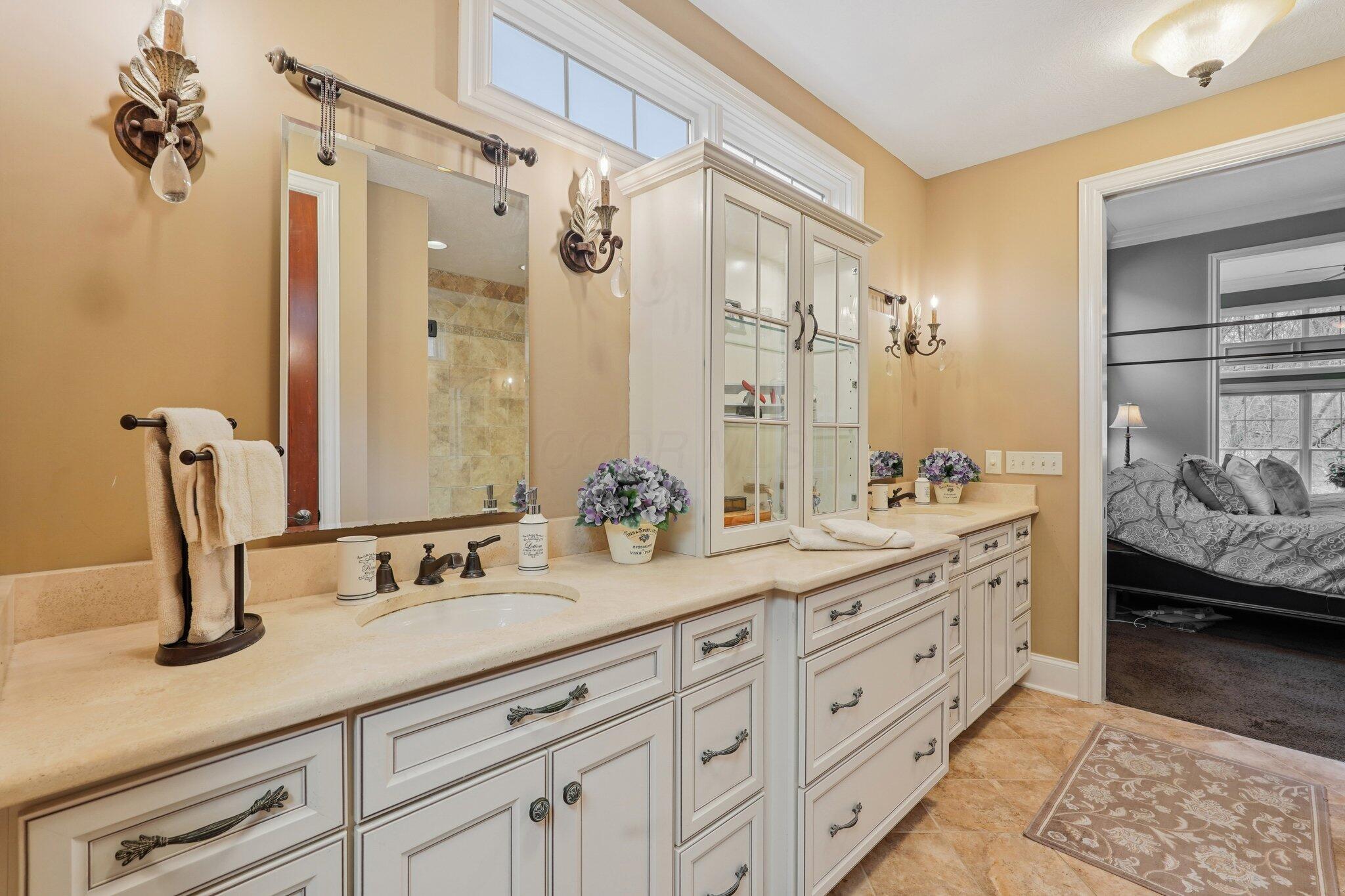 3848 Stonewater Drive