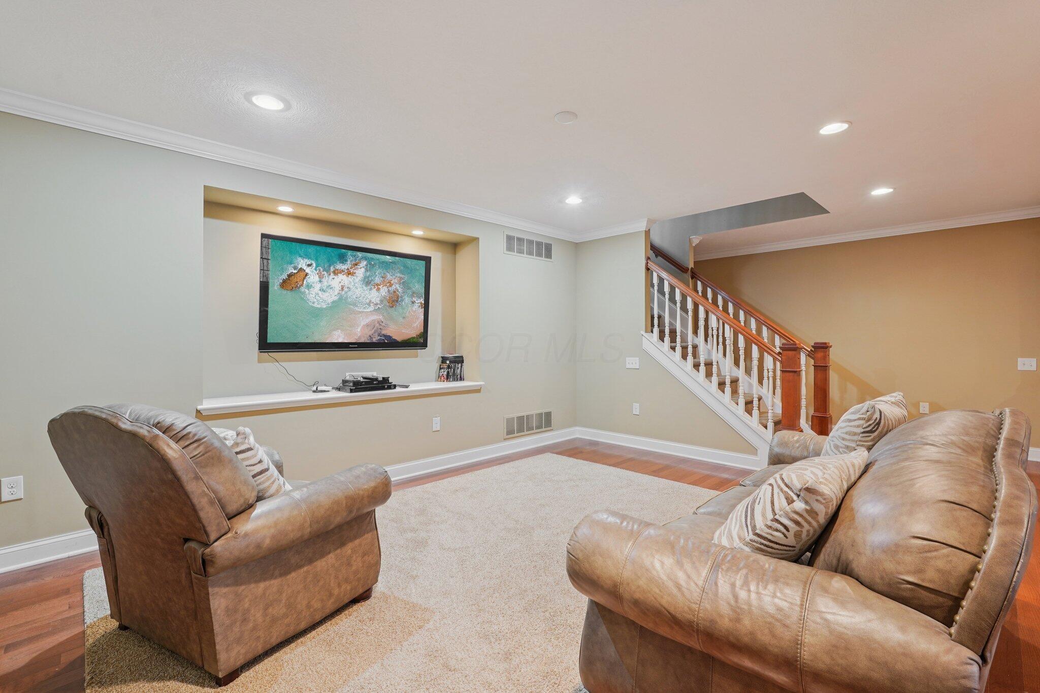 3848 Stonewater Drive