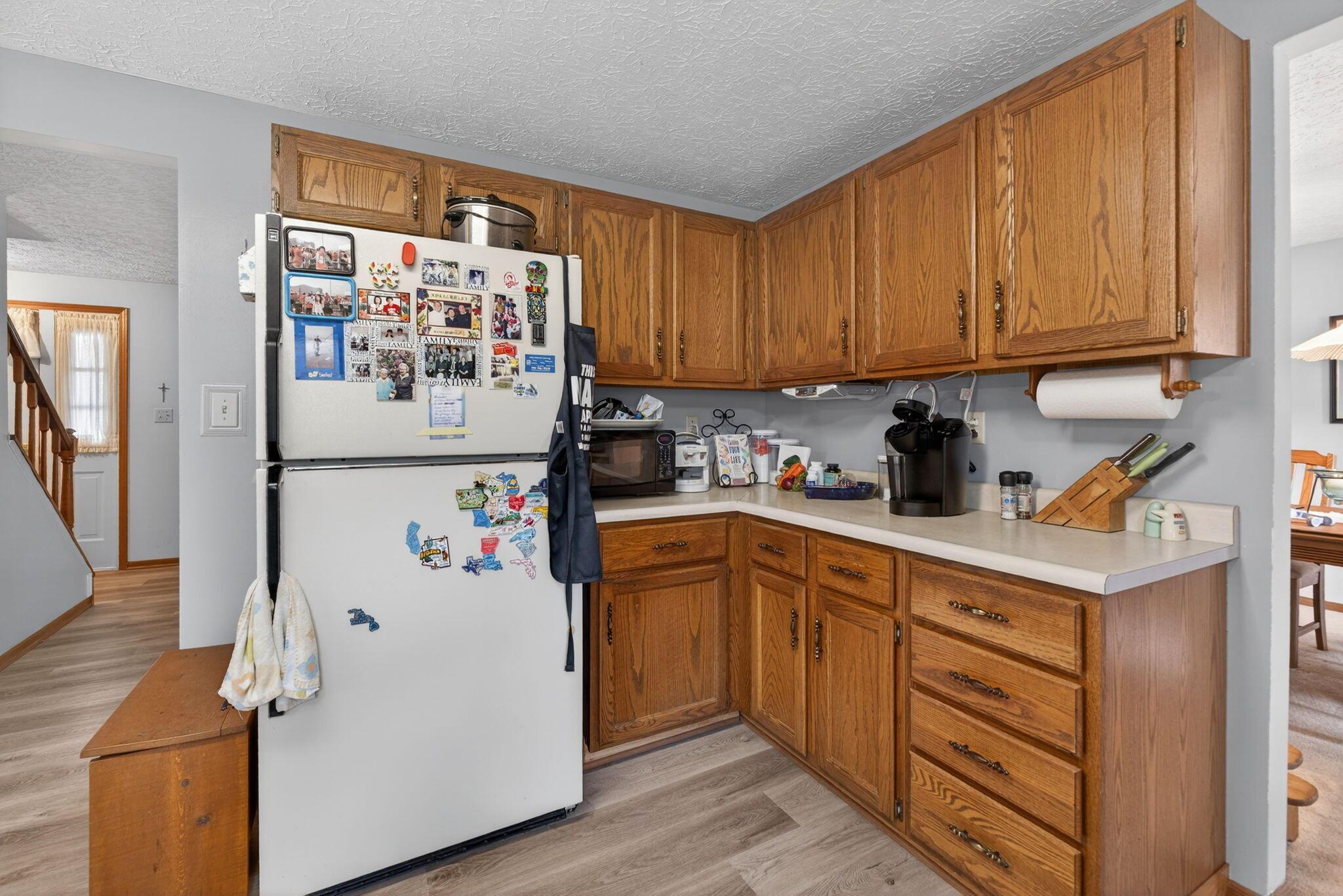 8433 Bridletree Way