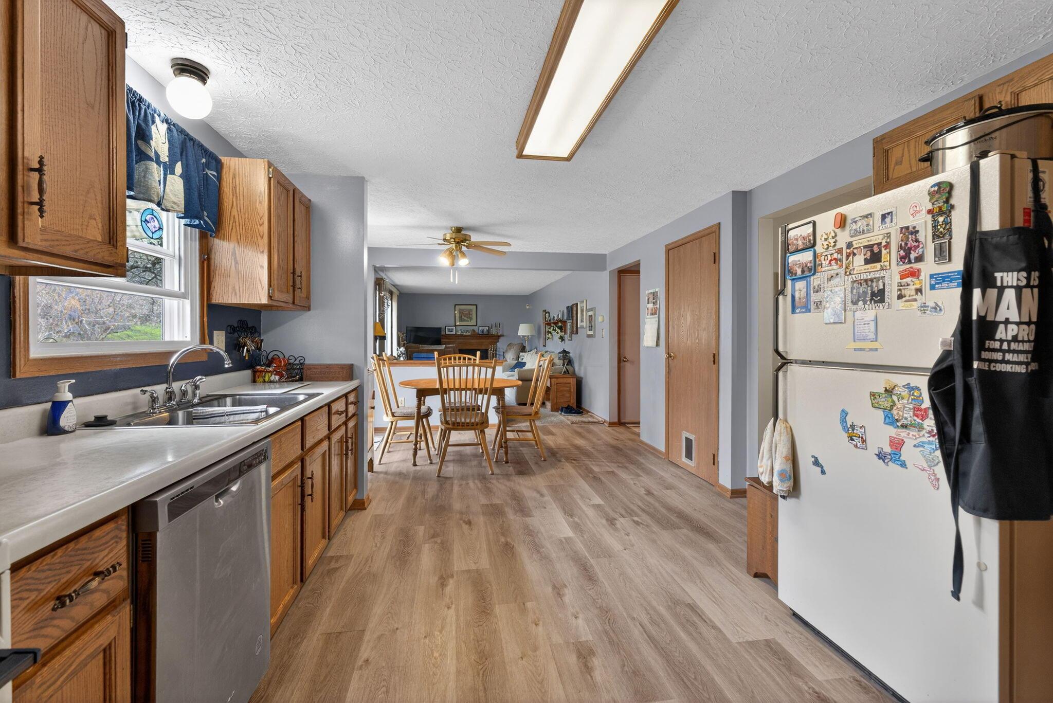 8433 Bridletree Way