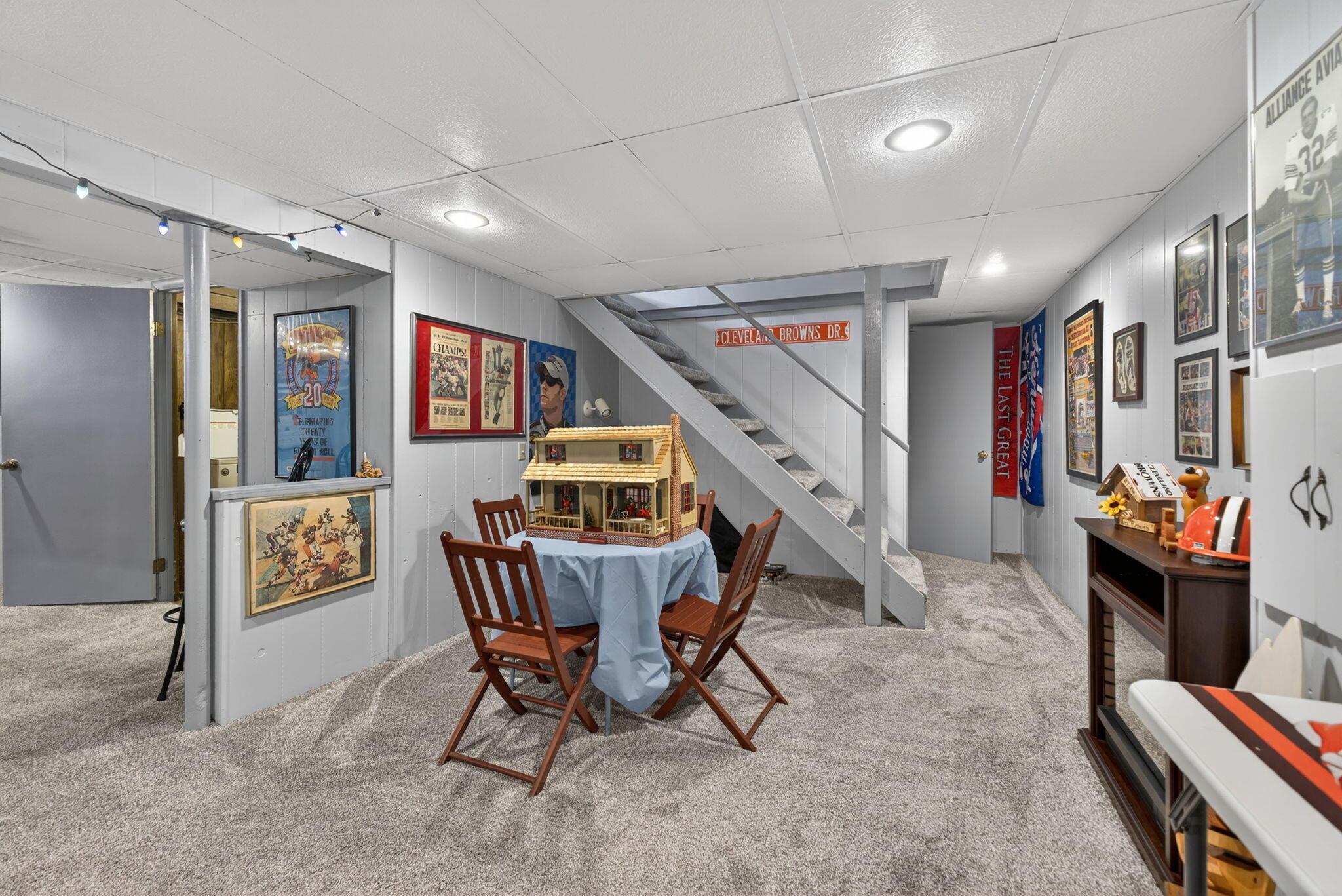 8433 Bridletree Way