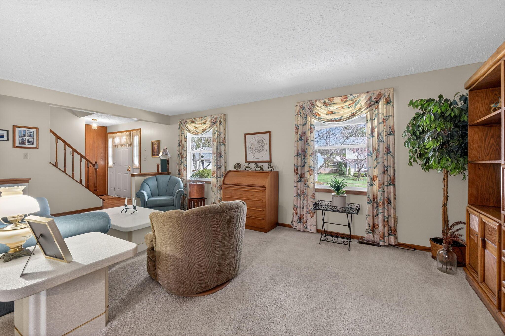 8433 Bridletree Way