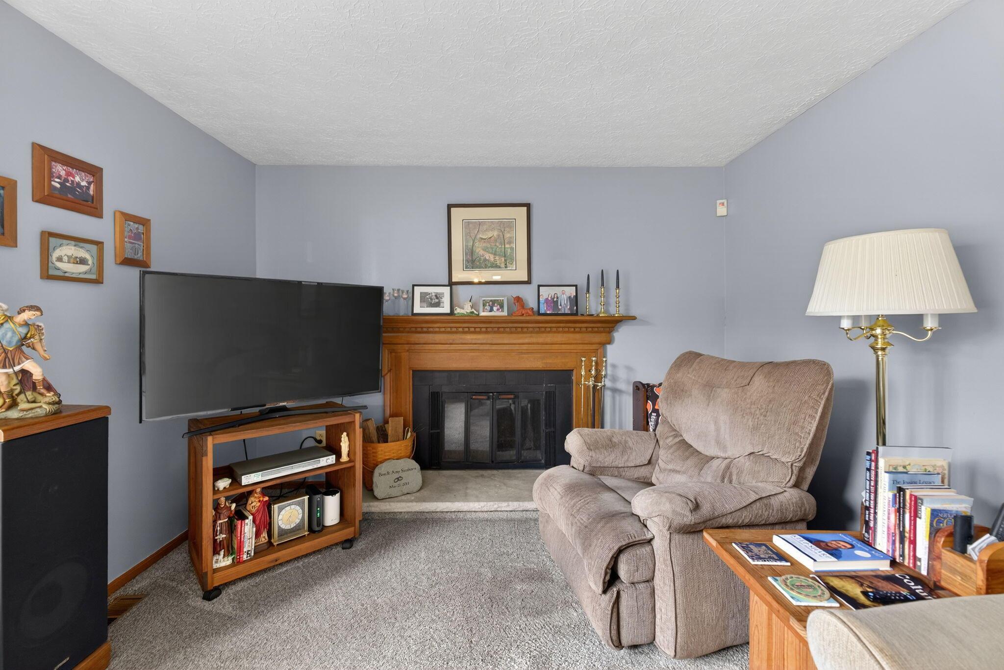 8433 Bridletree Way