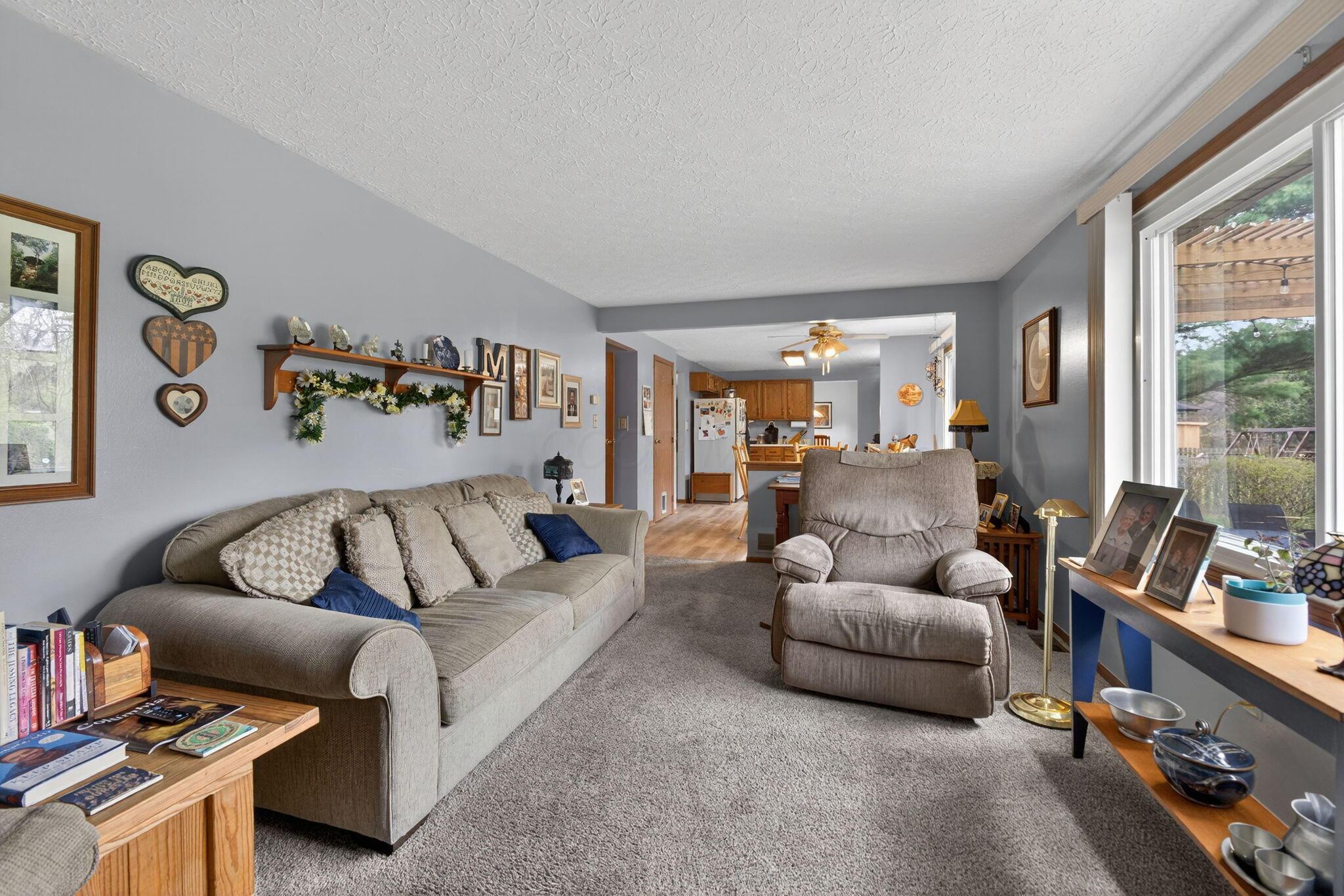 8433 Bridletree Way
