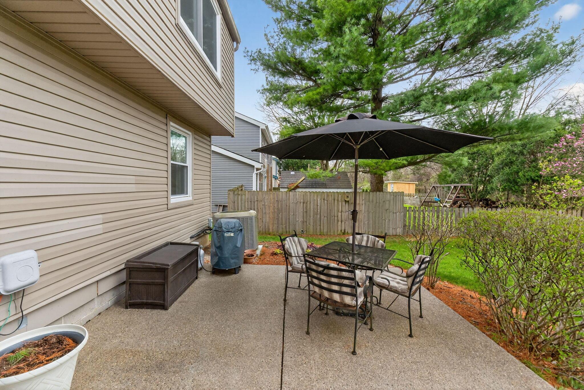 8433 Bridletree Way