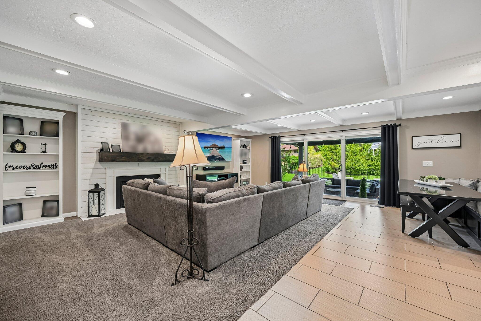 908 Colony Way