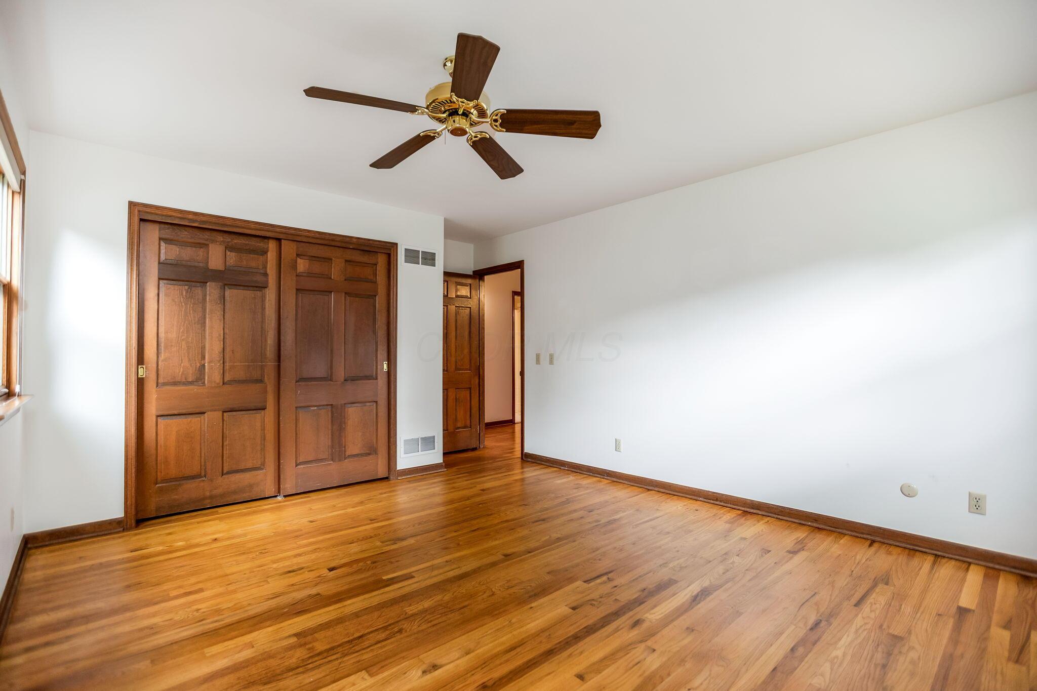 1400 Oakbourne Drive