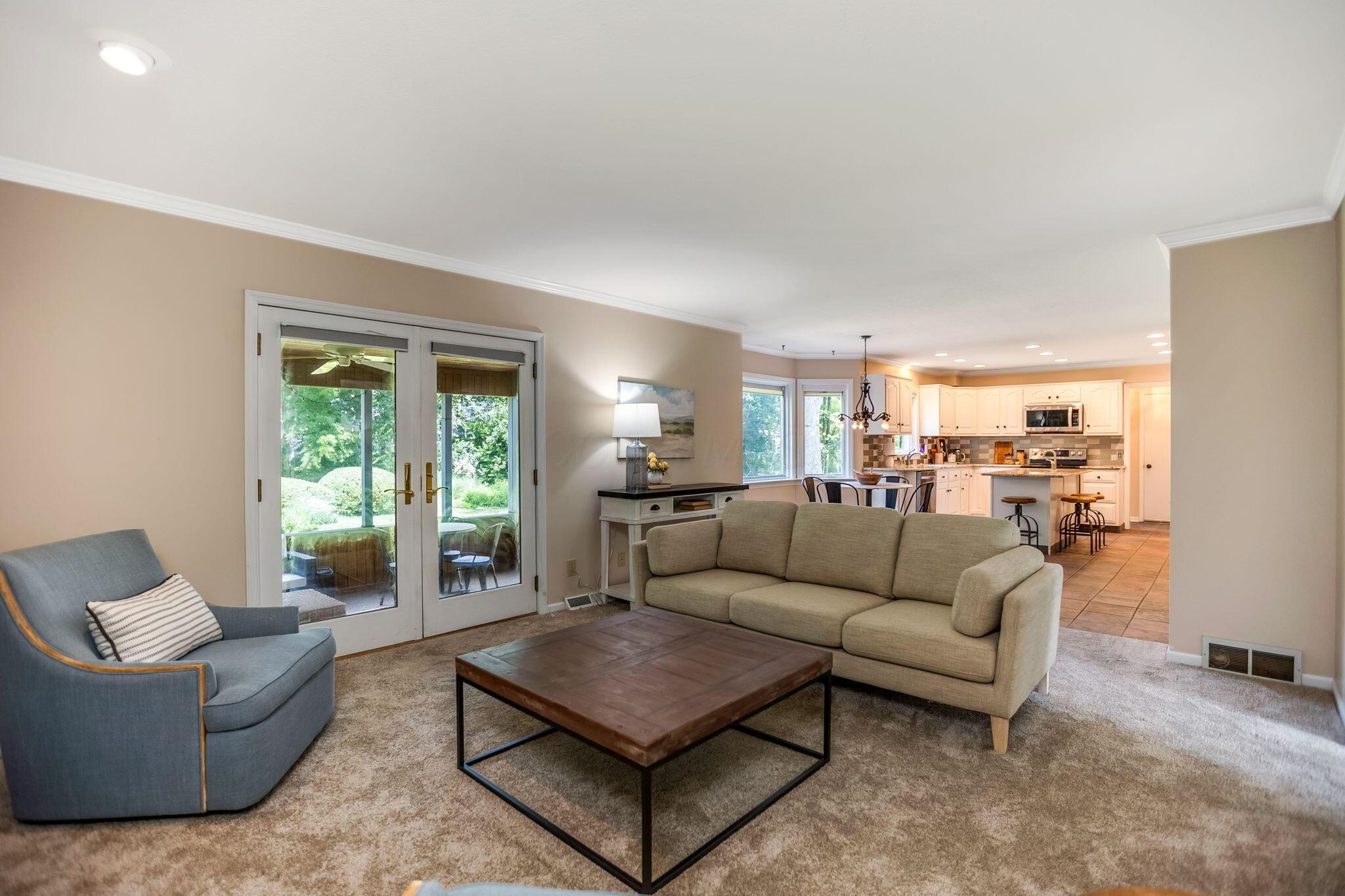 1400 Oakbourne Drive