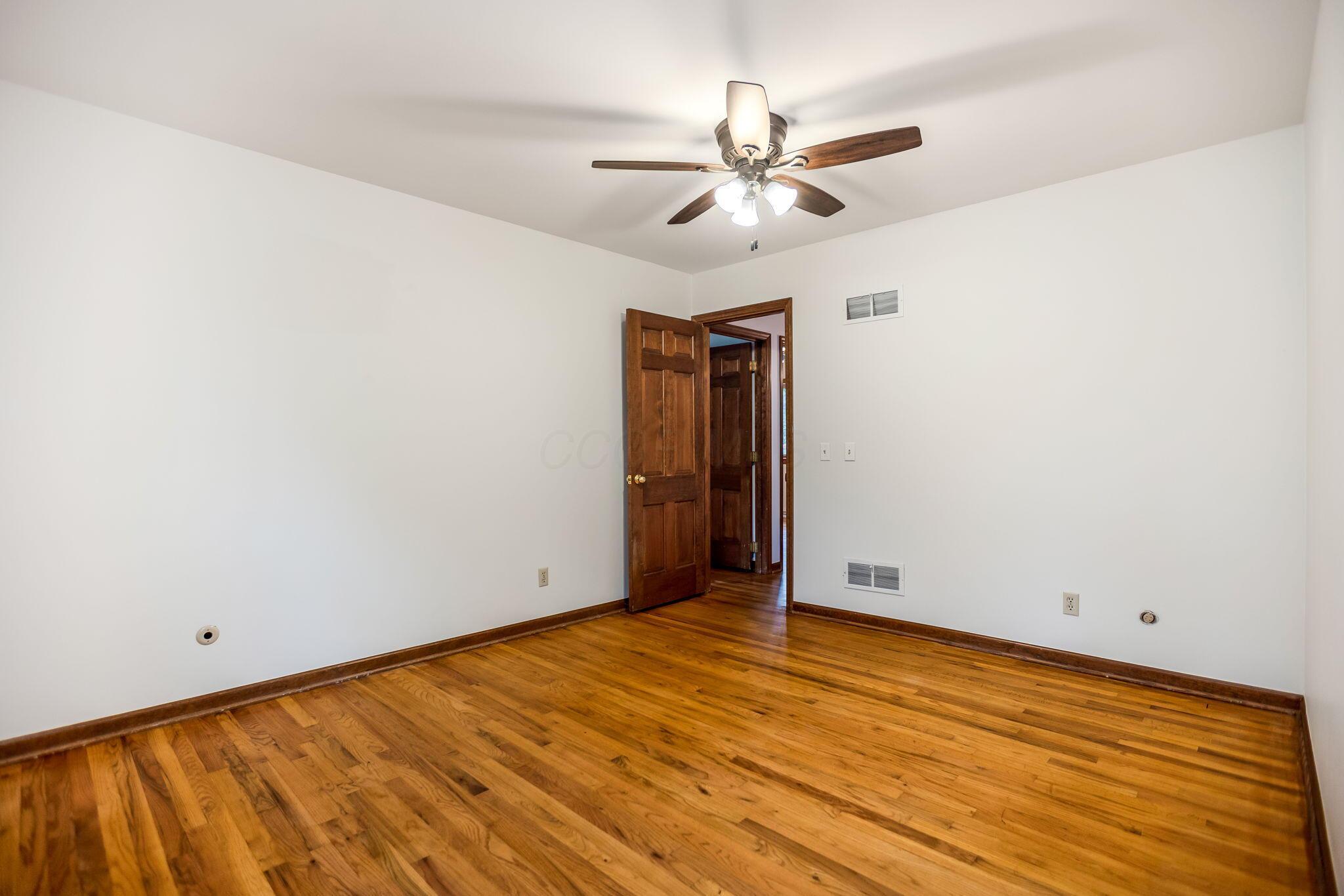 1400 Oakbourne Drive