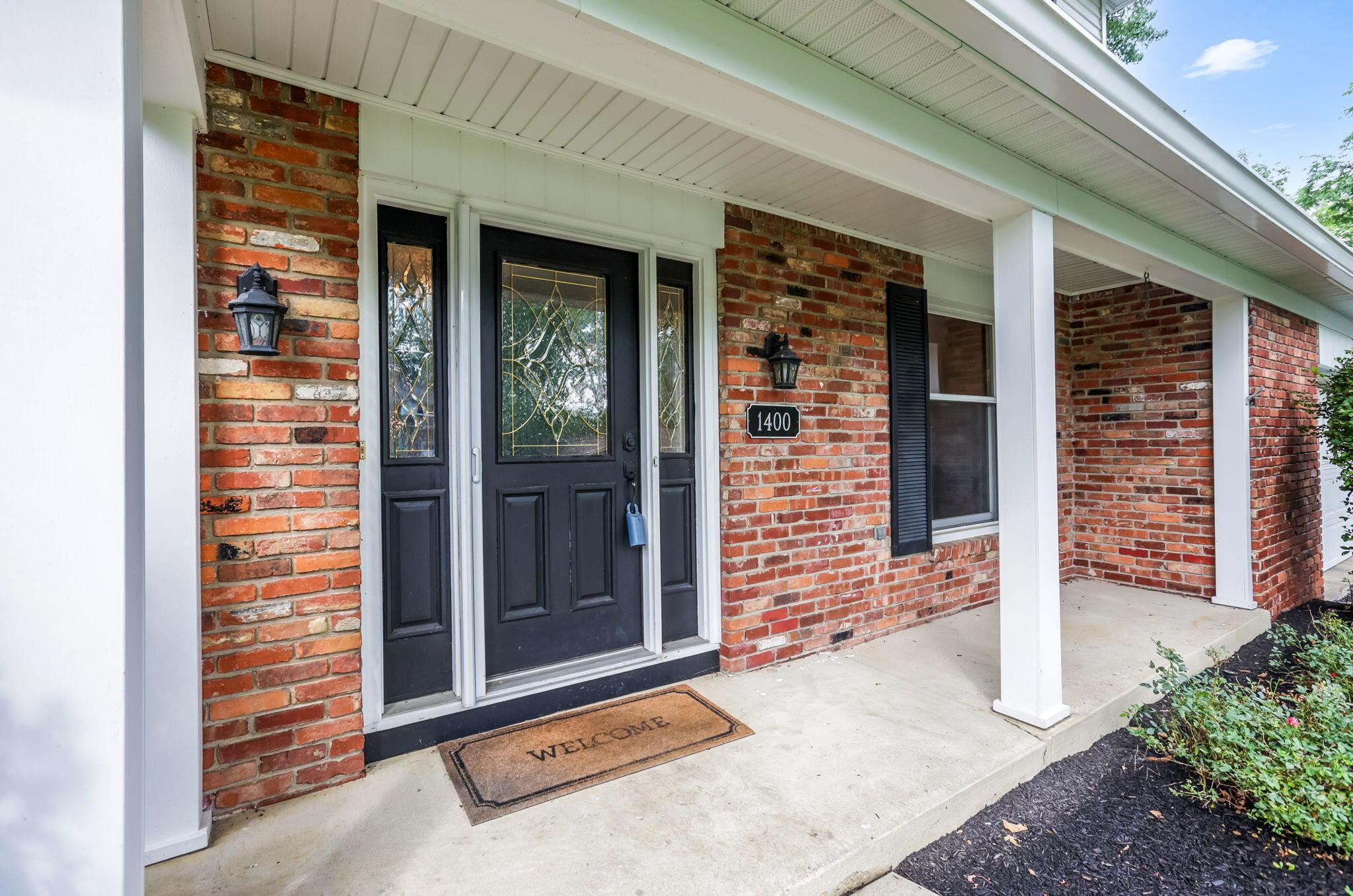 1400 Oakbourne Drive
