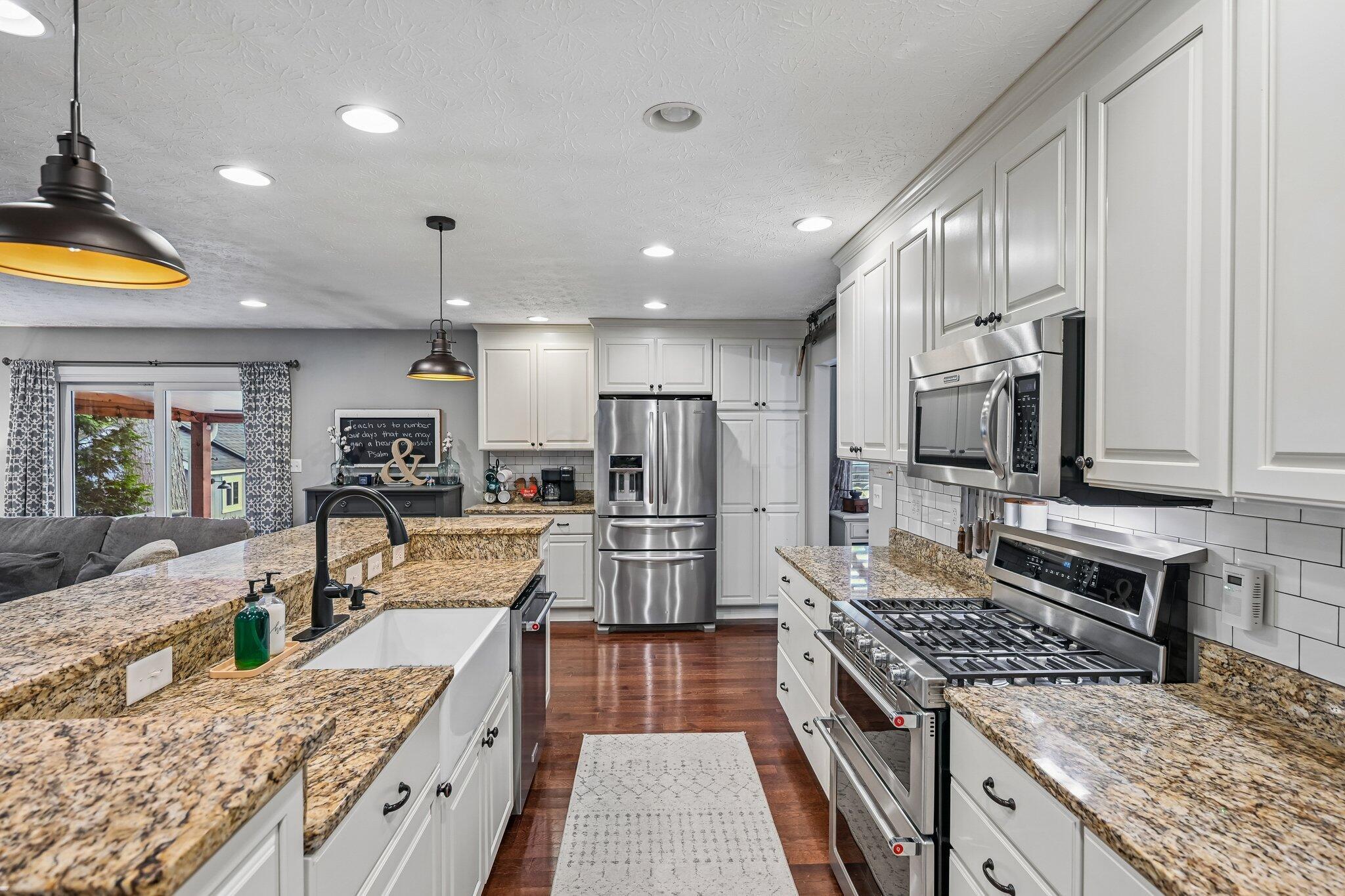 857 Lookout Point Drive