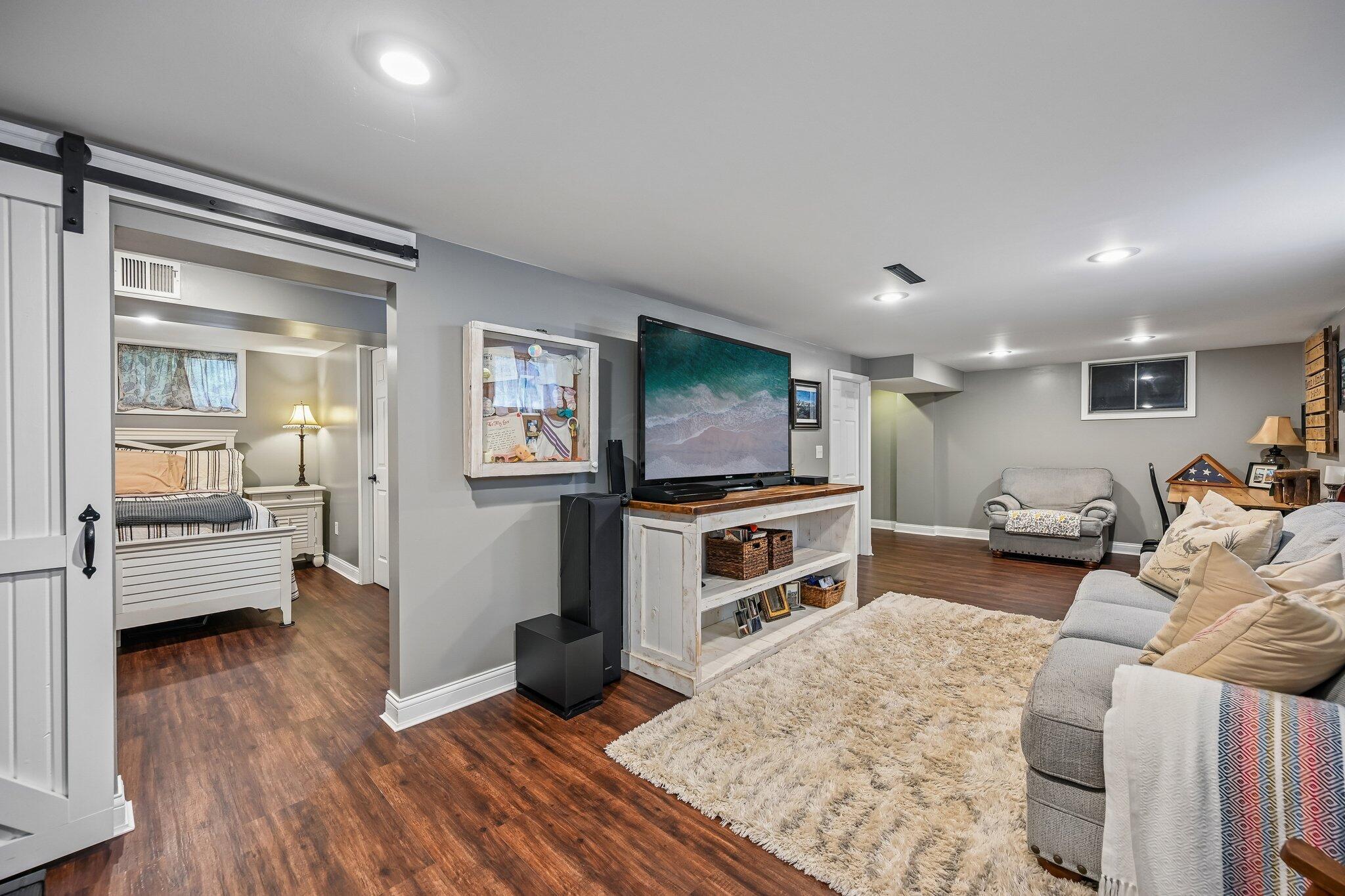 857 Lookout Point Drive