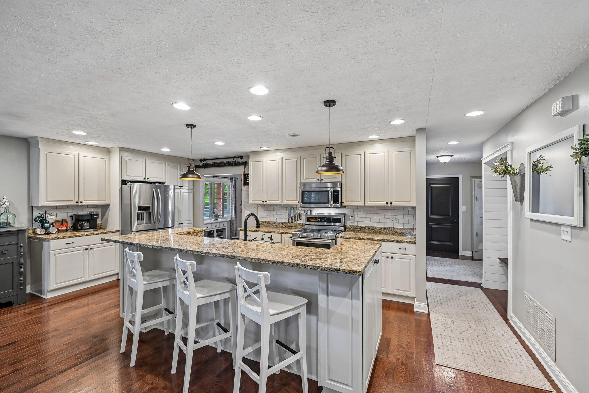 857 Lookout Point Drive