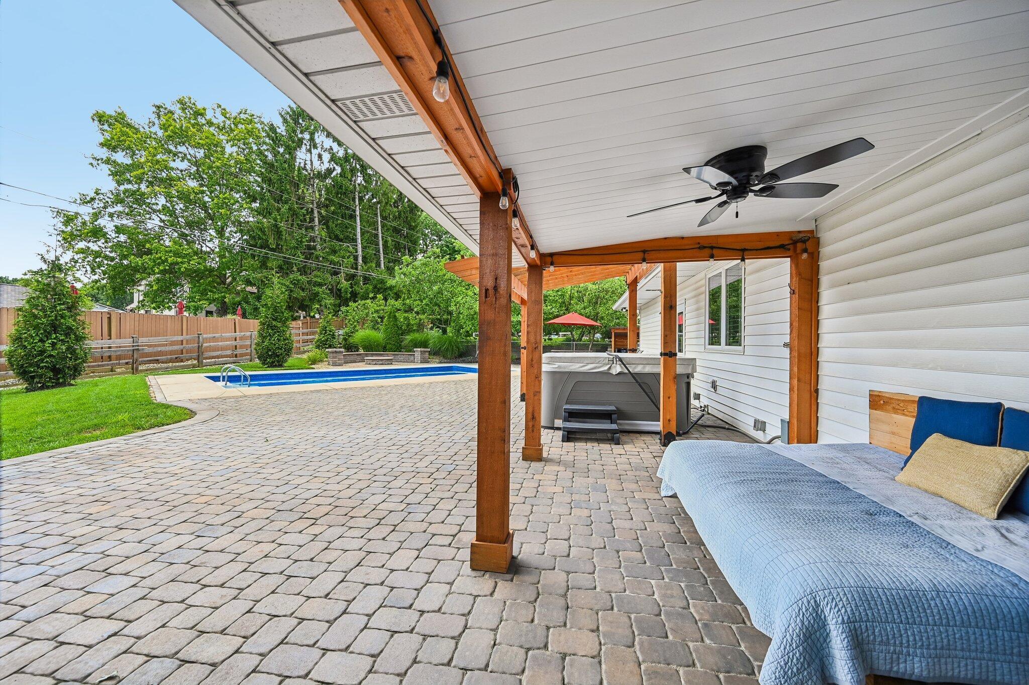 857 Lookout Point Drive