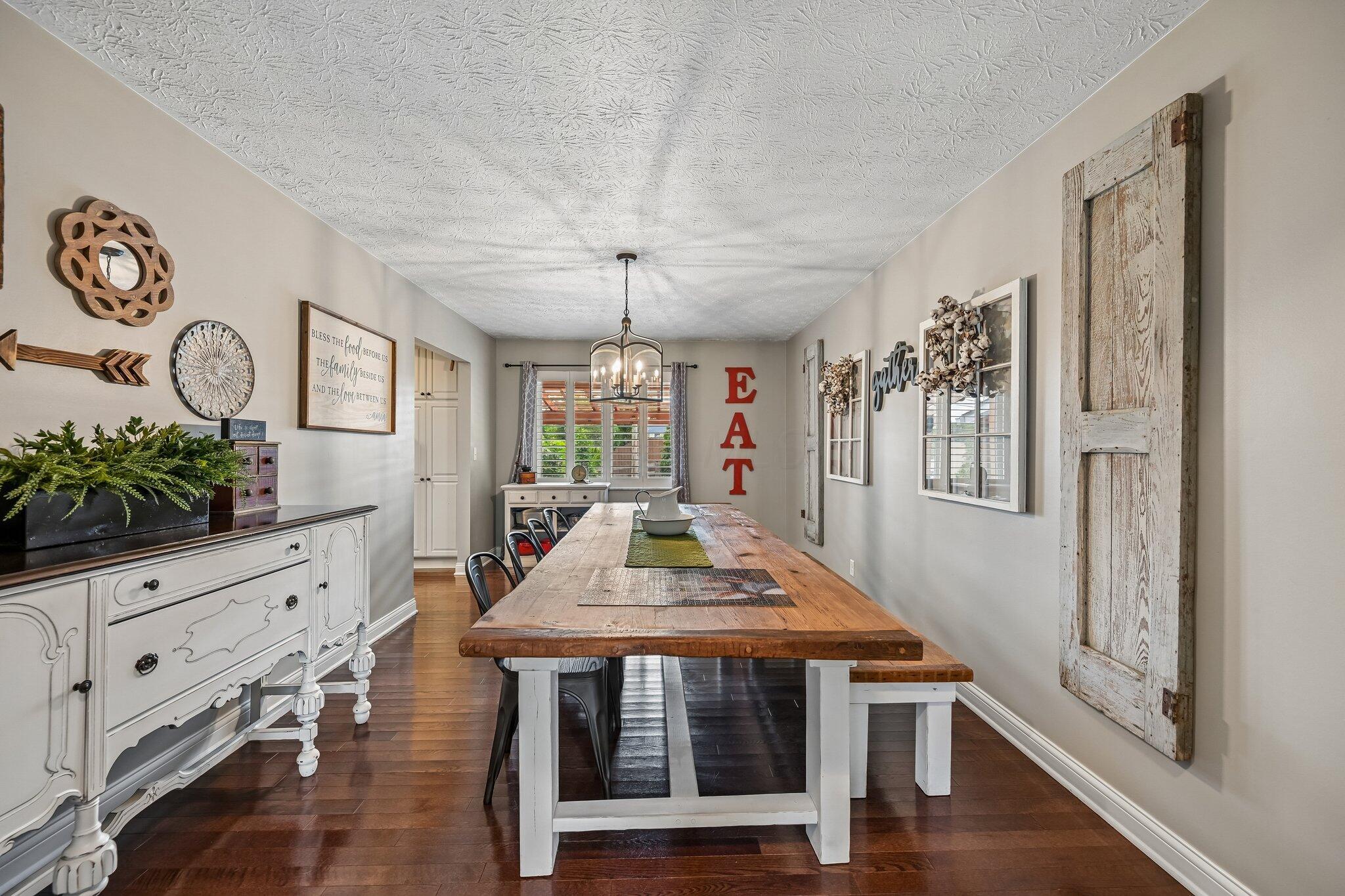 857 Lookout Point Drive