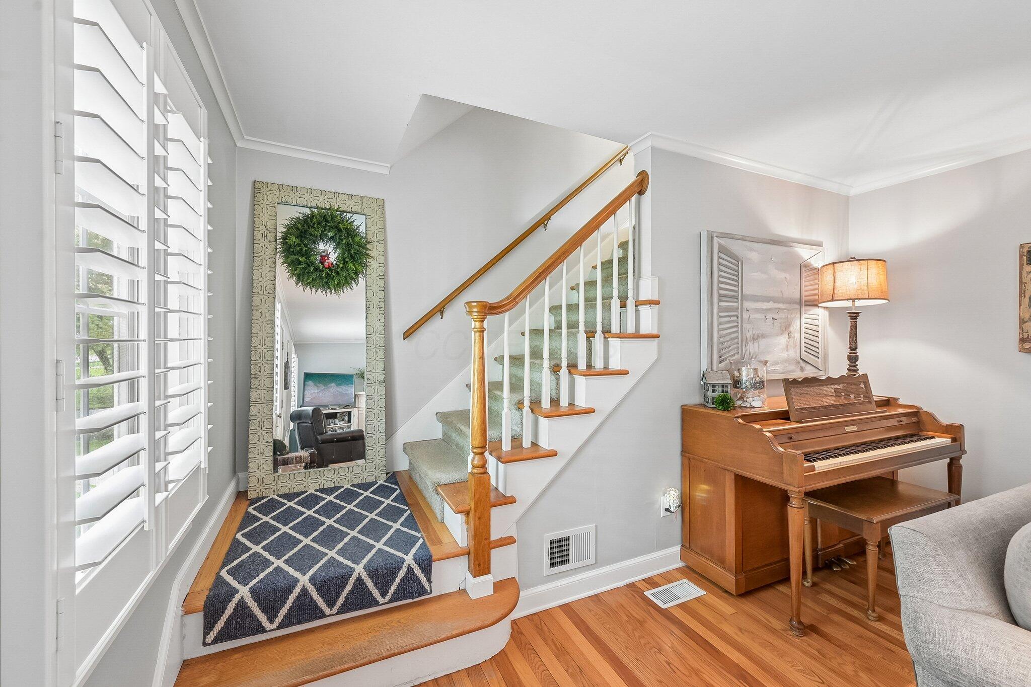 398 E Dublin Granville Road