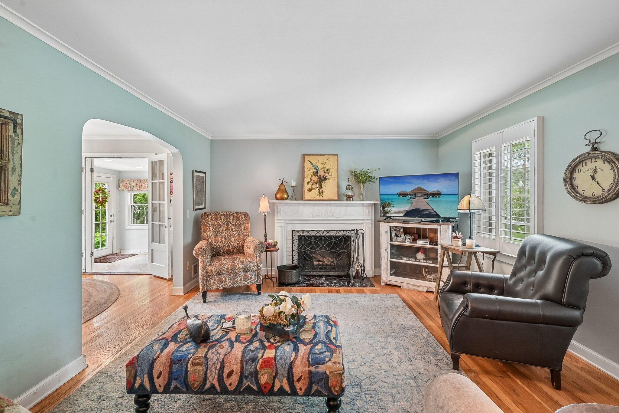 398 E Dublin Granville Road