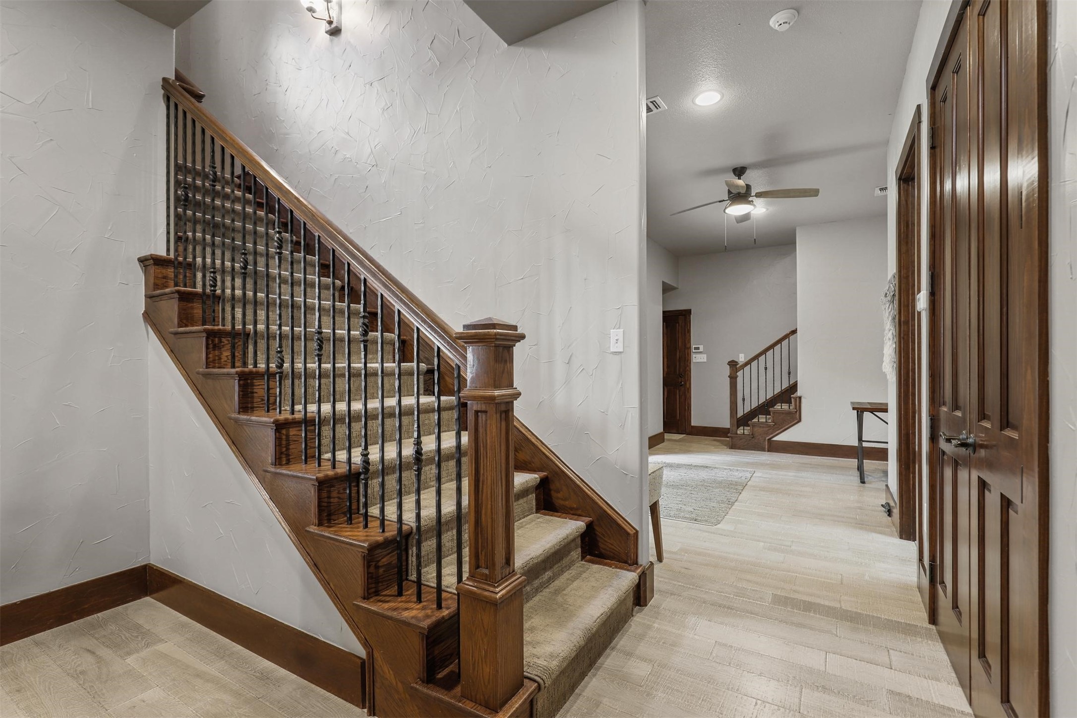 1634 Rockview Drive