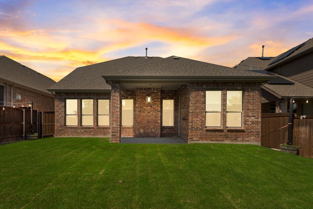3594 Dover Drive