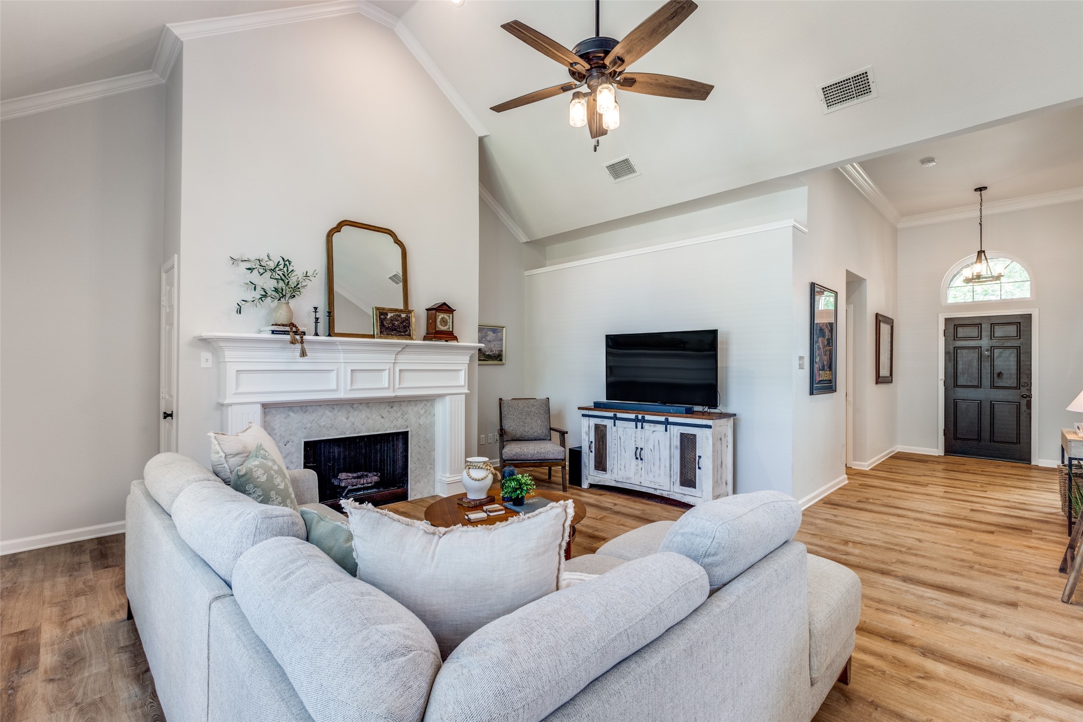 8600 Digby Drive