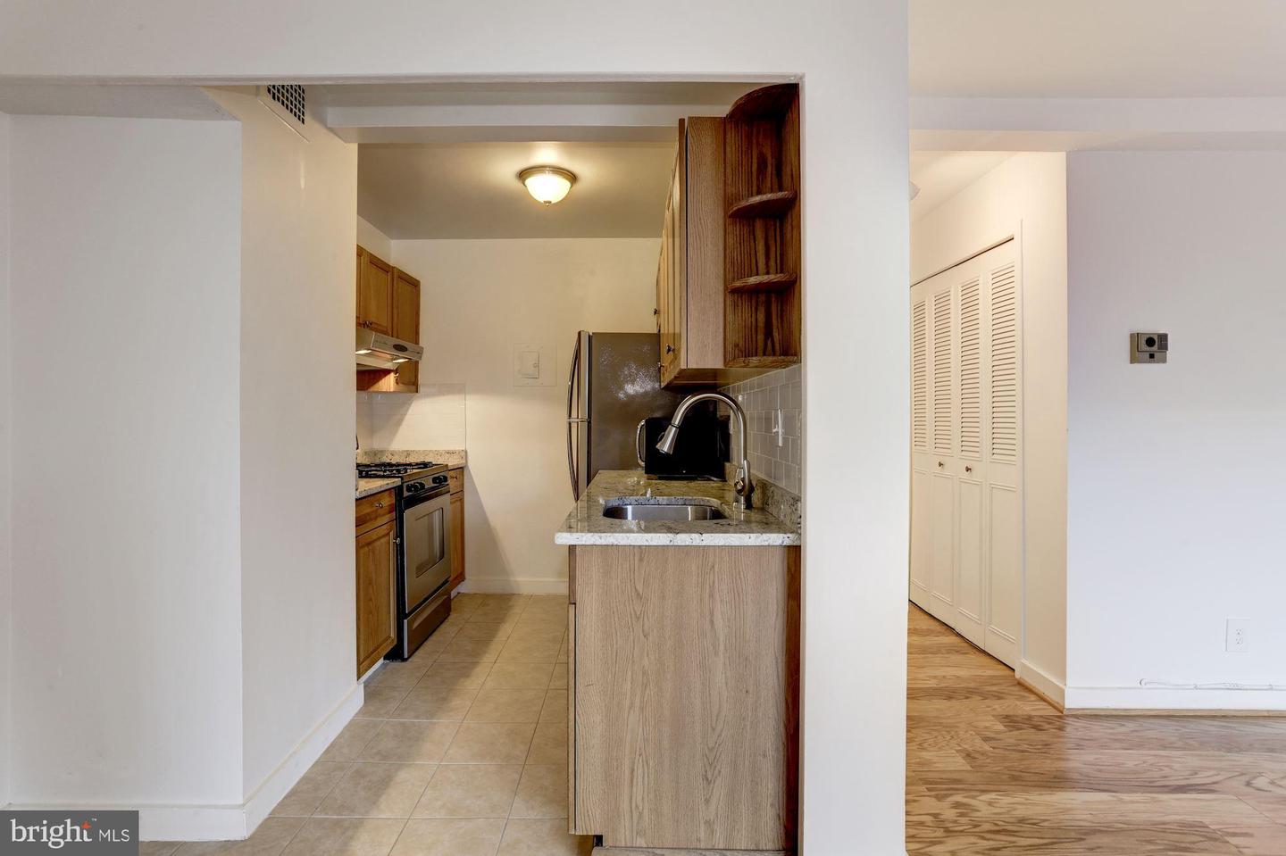 1601 18th St NW #506