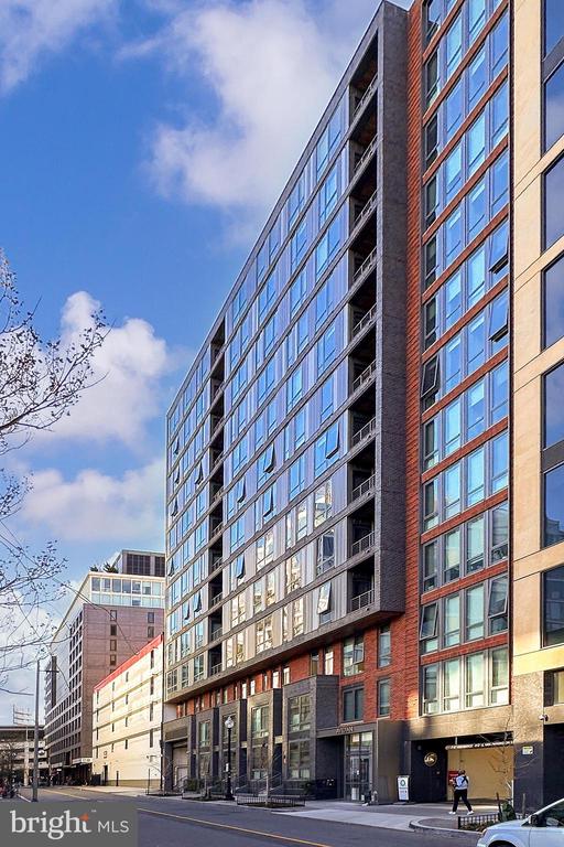 1211 VAN ST SE #918