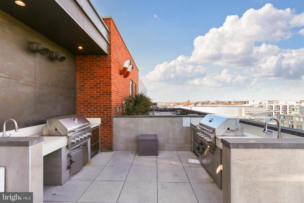 1211 VAN ST SE #918
