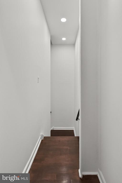 738 11TH STREET NE Unit: 3