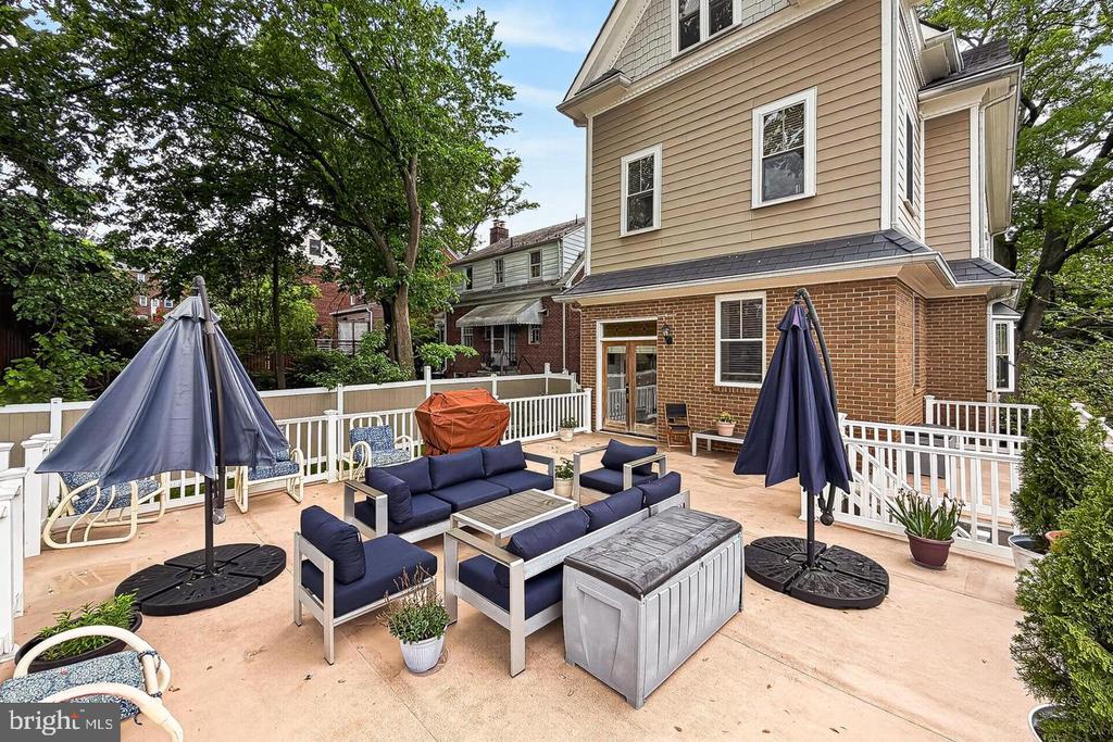 4125 19TH STREET NE
