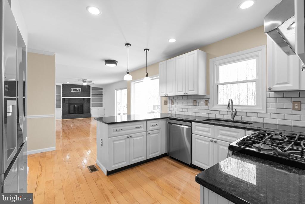 11006 Cross Laurel Dr