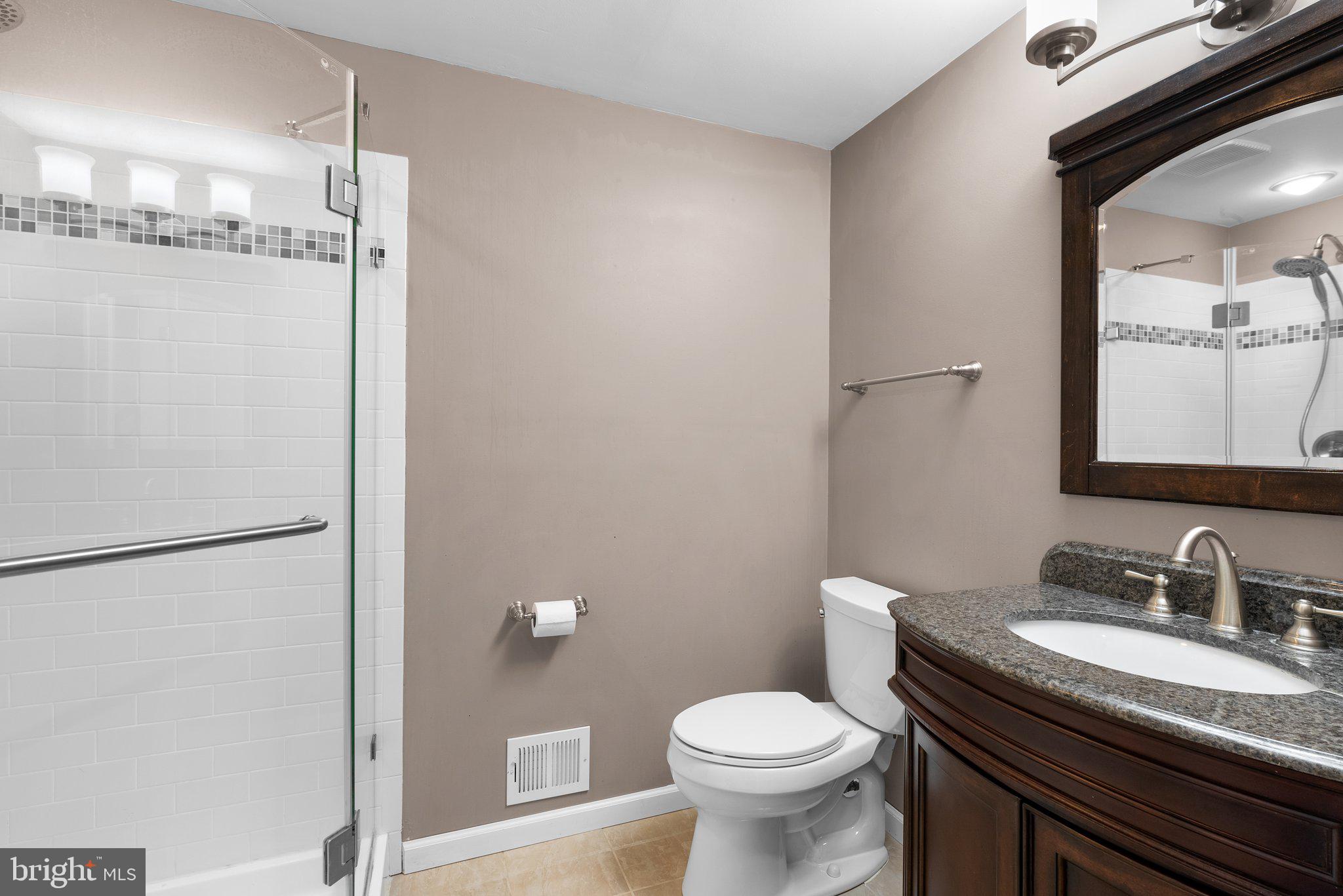 11006 Cross Laurel Dr