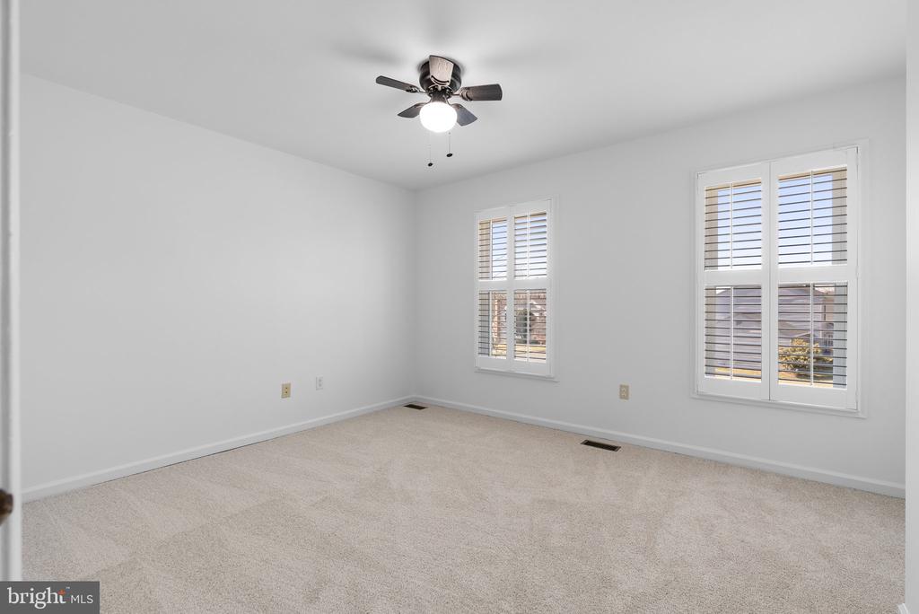 11006 Cross Laurel Dr