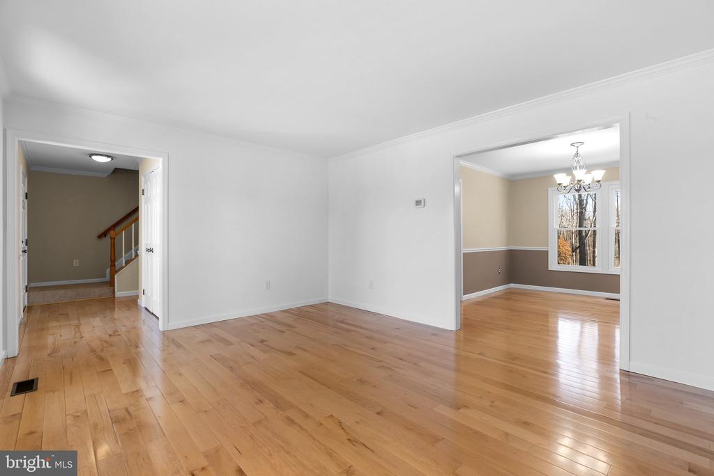 11006 Cross Laurel Dr