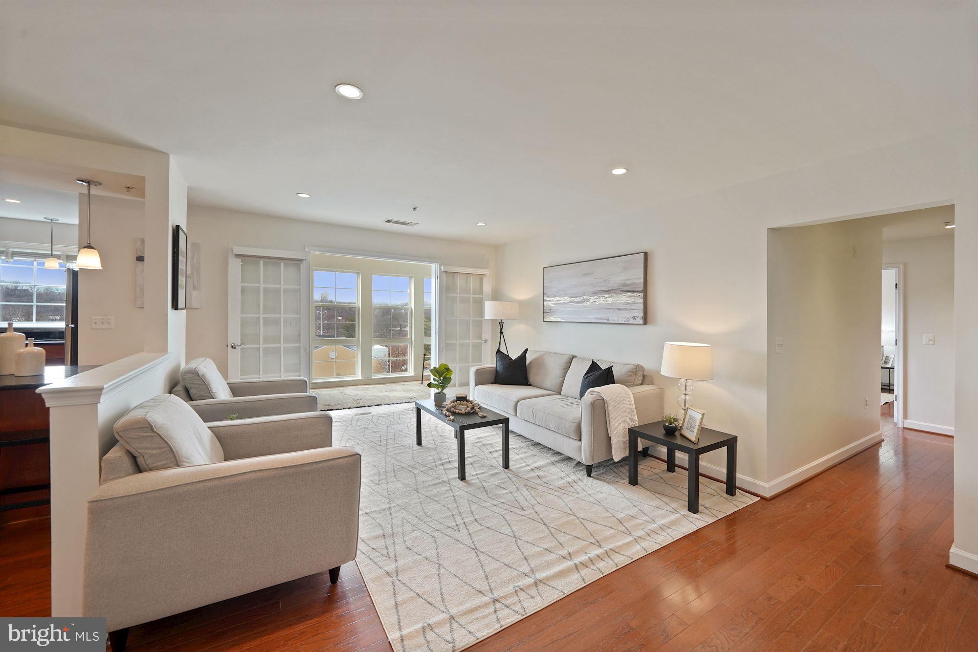 4149 S Four Mile Run Dr #403