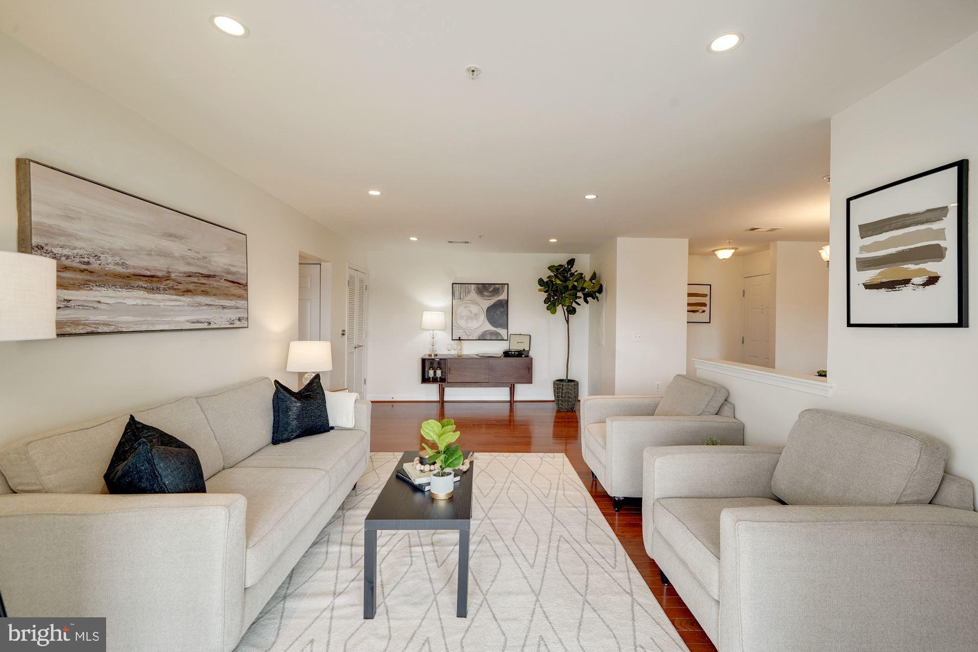 4149 S Four Mile Run Dr #403