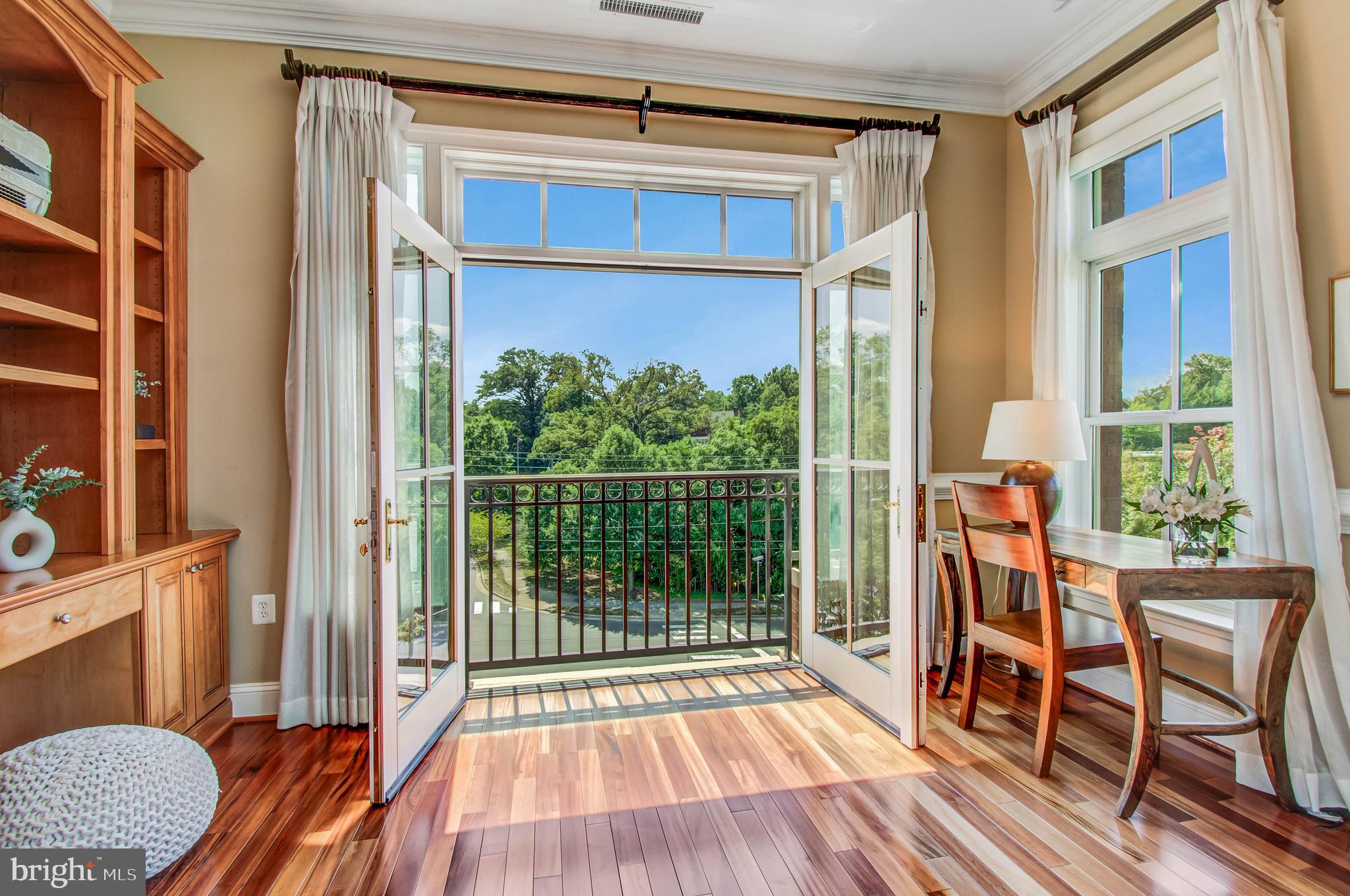 2801 LANGSTON BOULEVARD 302