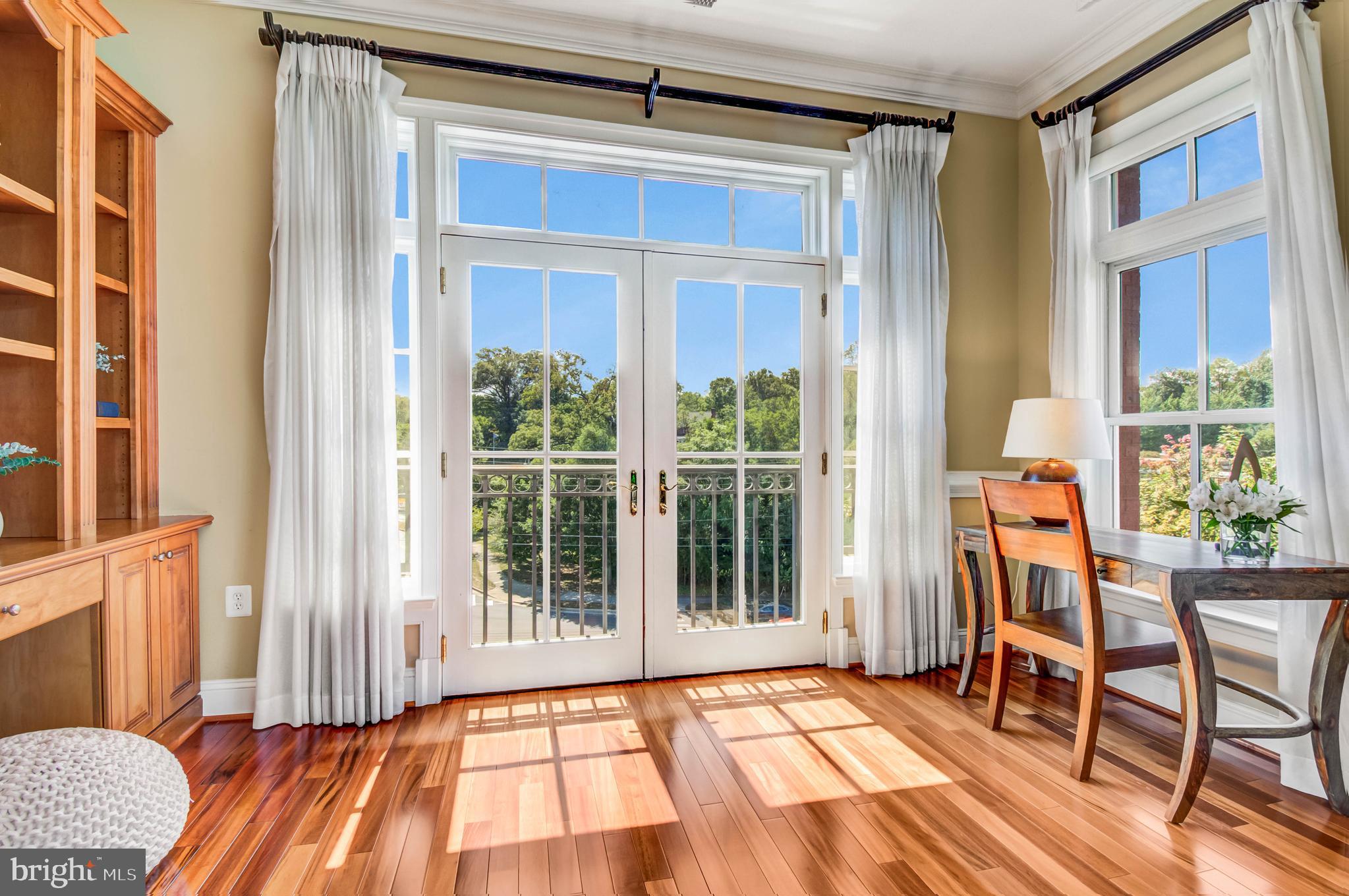 2801 LANGSTON BOULEVARD 302