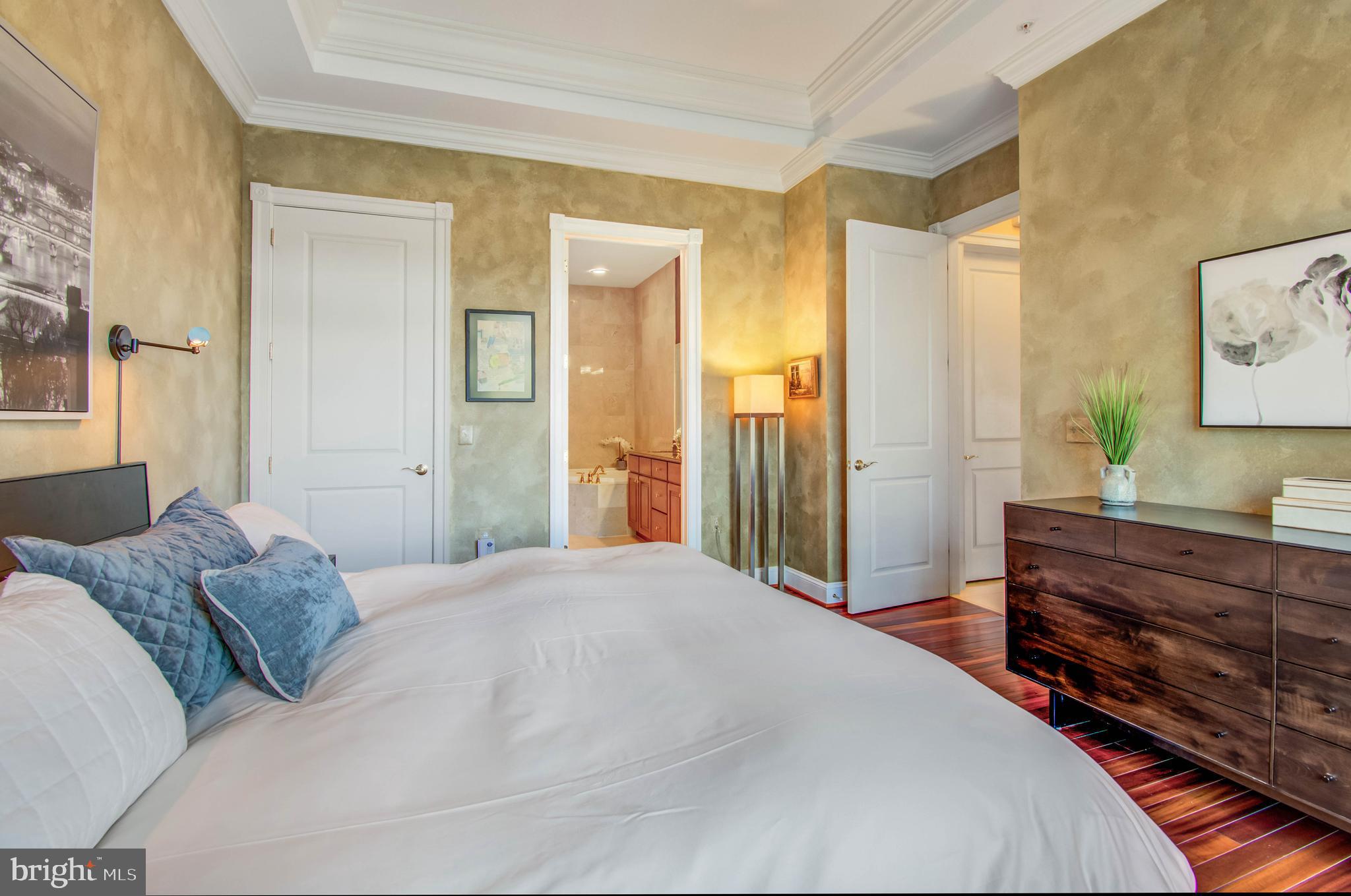 2801 LANGSTON BOULEVARD 302