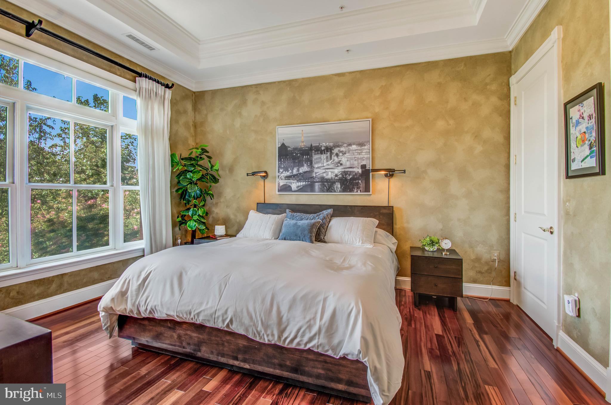 2801 LANGSTON BOULEVARD 302