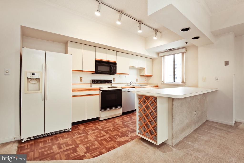 1211 S EADS STREET 1308