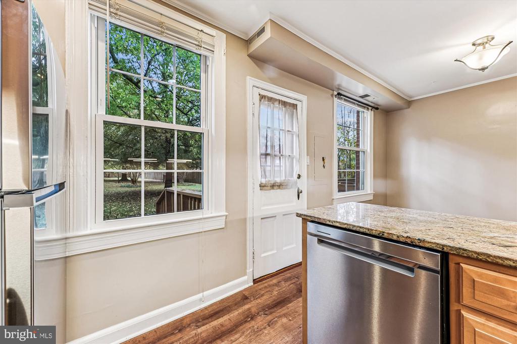 2700 16TH STREET S 647