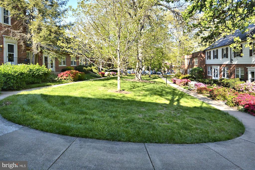 2700 16TH STREET S 647