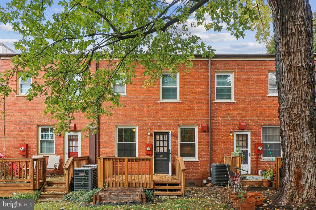 2700 16TH STREET S 647