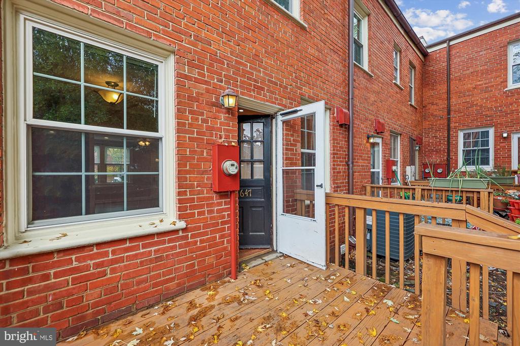 2700 16TH STREET S 647
