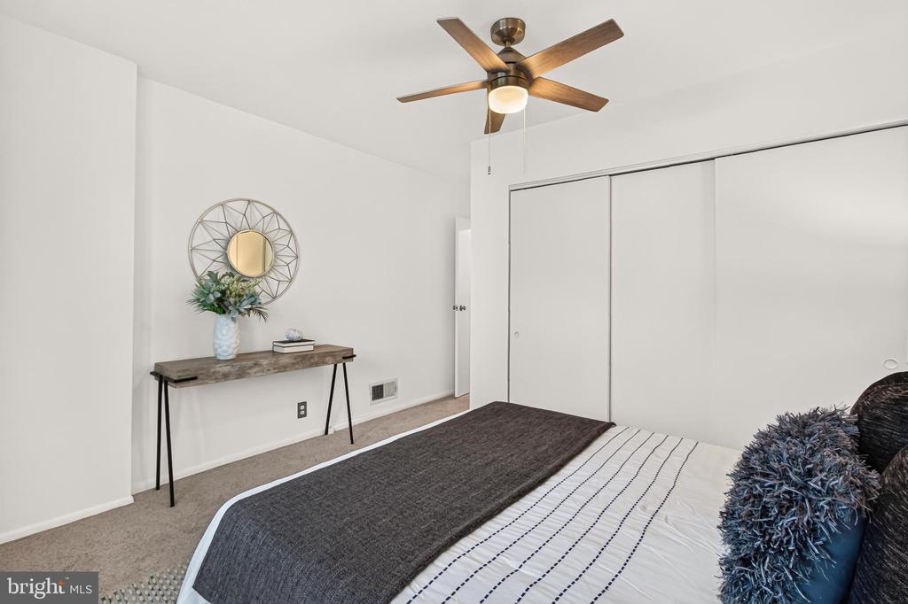2711 S WALTER REED DRIVE Unit: A