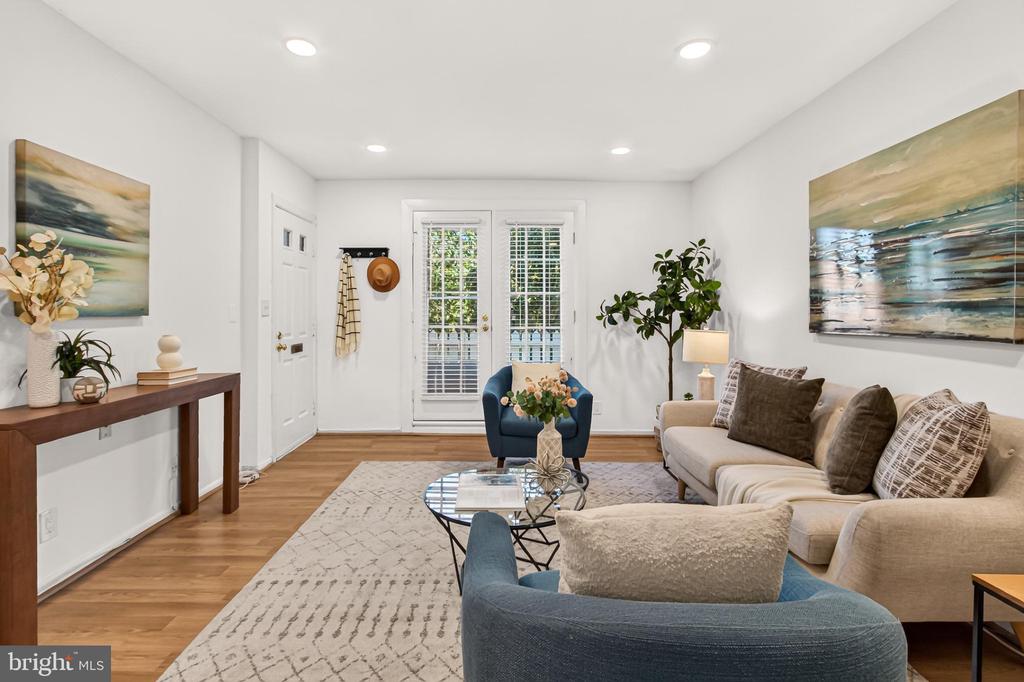 2711 S WALTER REED DRIVE Unit: A